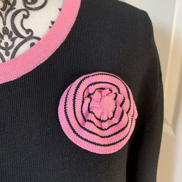 SAG Harbor- women’s button up cardigan, black and pink, size XL - Picture 3 of 9